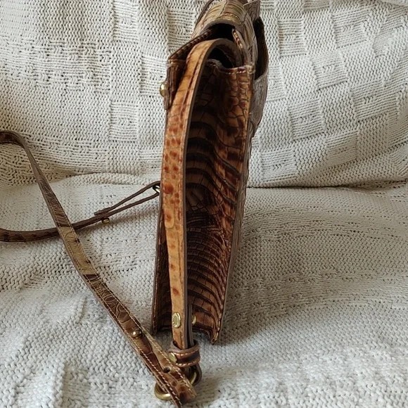 BRAHMIN Small Crossbody Croc Brown Leather Bag Purse - Picture 3 of 12